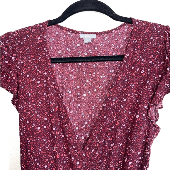 aerie Dark Red Ditsy Floral Print Wrap Front Mini Dress Size Small Women’s - Picture 3 of 13
